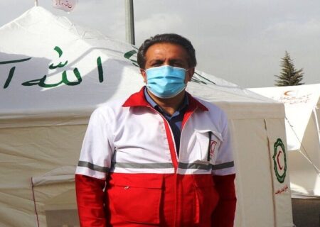 ۴۰ امدادگر هلال احمر به مناطق زلزله‌زده مریوان اعزام شدند