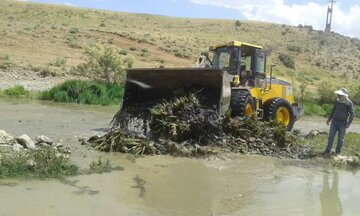 بستر رودخانه کُندلان سقز رفع تصرف شد