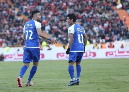 استقلال با سه مهاجم به مصاف پرسپولیس می‌رود