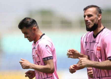 تصاویری از لبخند پرسپولیسی‌ها پس از بردن استقلال