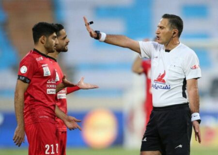 درگیری بازیکنان پرسپولیس و استقلال/ دو اخراجی در دقیقه ۹۸!