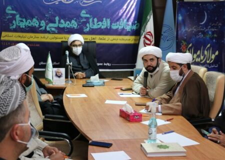 ظرفیت روحانیون اهل سنت در برنامه های فرهنگی مدنظر قرار گیرد