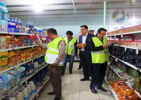نظارت بهداشتی ۷۰۰ واحد صنفی در سنندج انجام شد