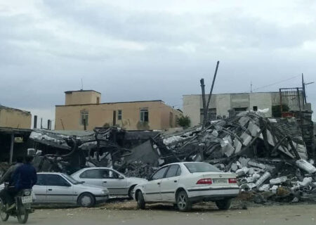 ۱۰ باب مغازه غیرمجاز در سنندج تخریب شد