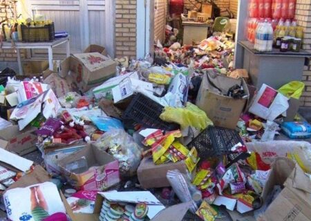 ۸۴۰ کیلوگرم مواد غذایی تاریخ گذشته در سنندج کشف شد