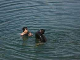 شنا در روزهای گرم تابستان سدقشلاق