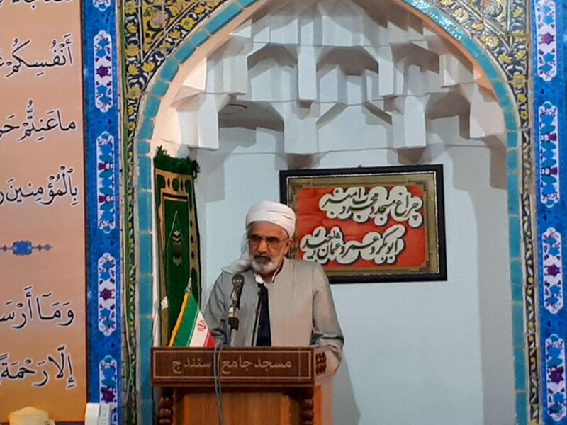 آیت الله رئیسی آینده روشنی را برای ایرانیان رقم خواهد زد