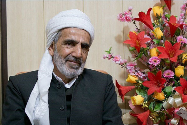 شرکت در انتخابات وظیفه ای دینی و ملی است
