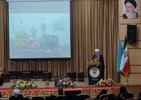 مبلغان دینی باید از سیره امام رضا (ع) درس زندگی بگیرند