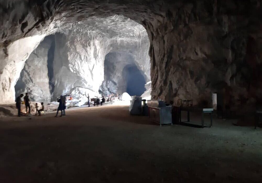 معدن نمک در گرمسار ریزش کرد/ ۲ کارگر جان باختند