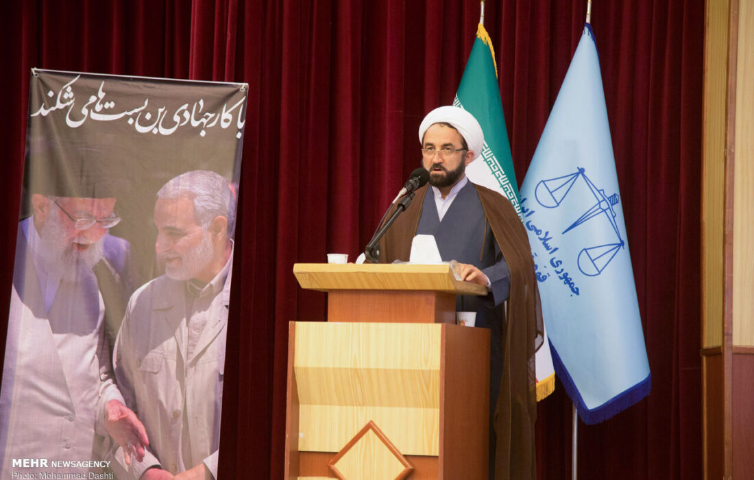 کاهش جمعیت کیفری با ترویج فرهنگ سازش رویکرد دادگستری اردبیل