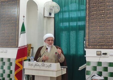 افراد آگاه و متخصص برای حل مشکلات کولبران راهکار ارائه دهند