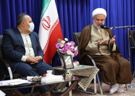 اقدامات خیرخواهانه در جامعه نیازمند نشاط درونی است