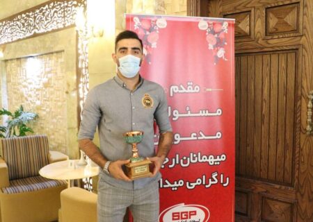 اهدای جایزه آقای گل لیگ برتر فوتسال ایران