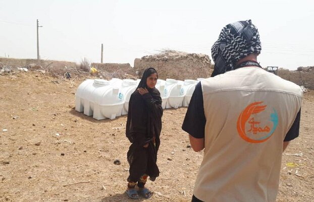 اهدای ۲۰۰ تانکر آب به روستاهای سیستان و بلوچستان