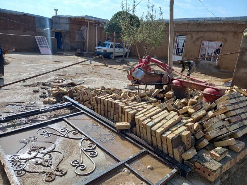 باران و تندباد به پنج روستای بیجار خسارت زد