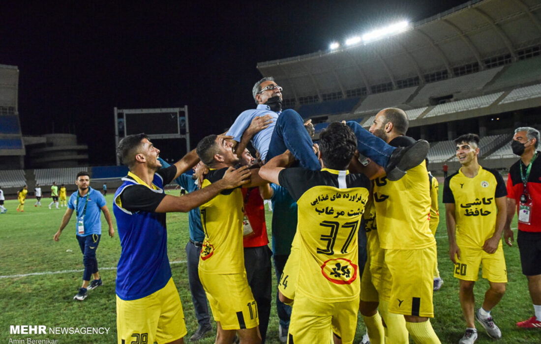 بازگشت شیراز به لیگ برتر فوتبال ایران/ یک سهمیه به تهران اضافه شد