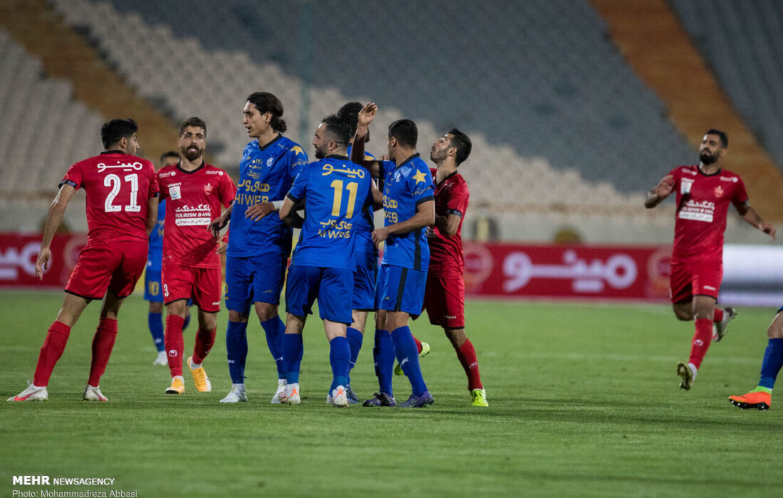 باشگاه پرسپولیس پاسخ استقلال را داد: مددی بنزین روی آتش ریخت