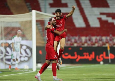 تثبیت صدرنشینی پرسپولیس با شکست آلومینیوم/ رقابت «صدر» حساس‌تر شد