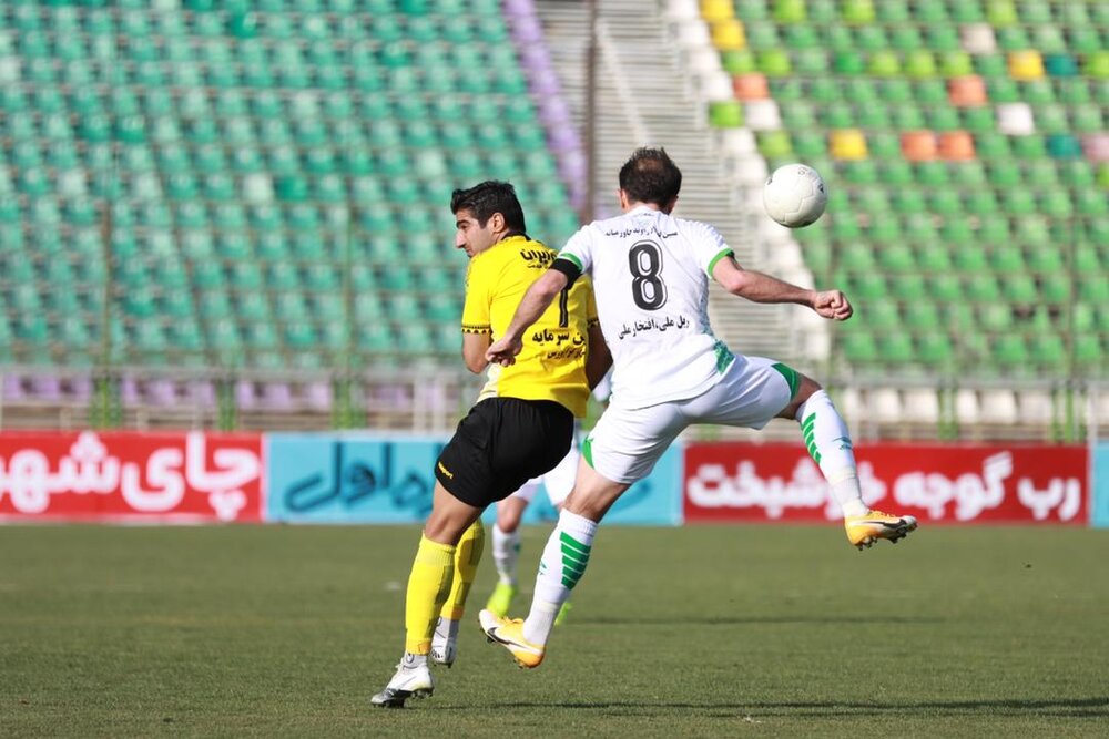 توقف یک نیمهای سپاهان برابر ماشین سازی