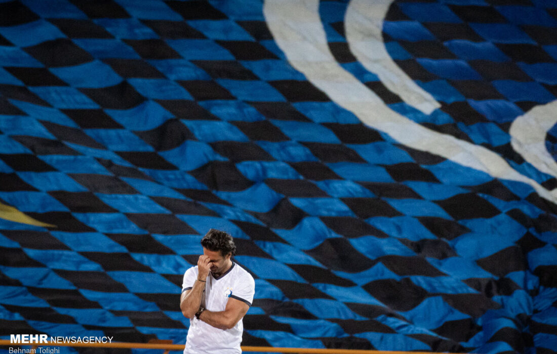 دیدار تیم های فوتبال استقلال و سپاهان