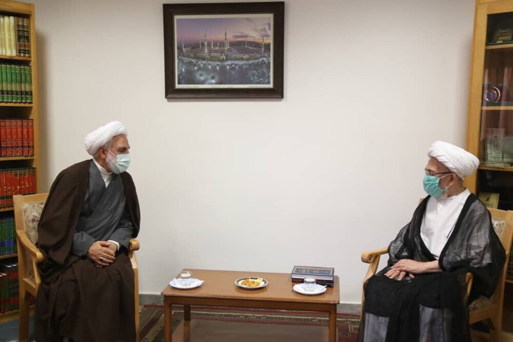 دیدار رئیس قوه قضائیه با آیت الله سبحانی در قم