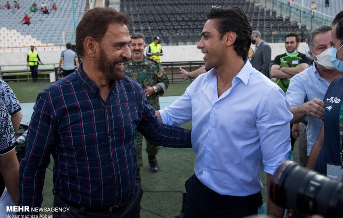 فرهاد پس از پیروزی بر فیروز به فراز رسید