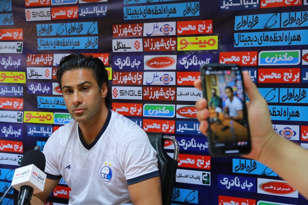 قهرمانی در مقابل شرافت ارزش ندارد حتی اگر برای رقیب باشد