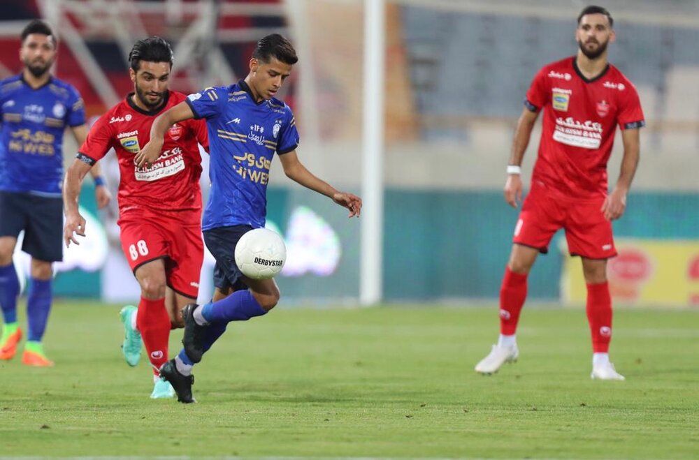 واکنش مهاجم استقلال به احتمال جدایی از این تیم در پایان فصل