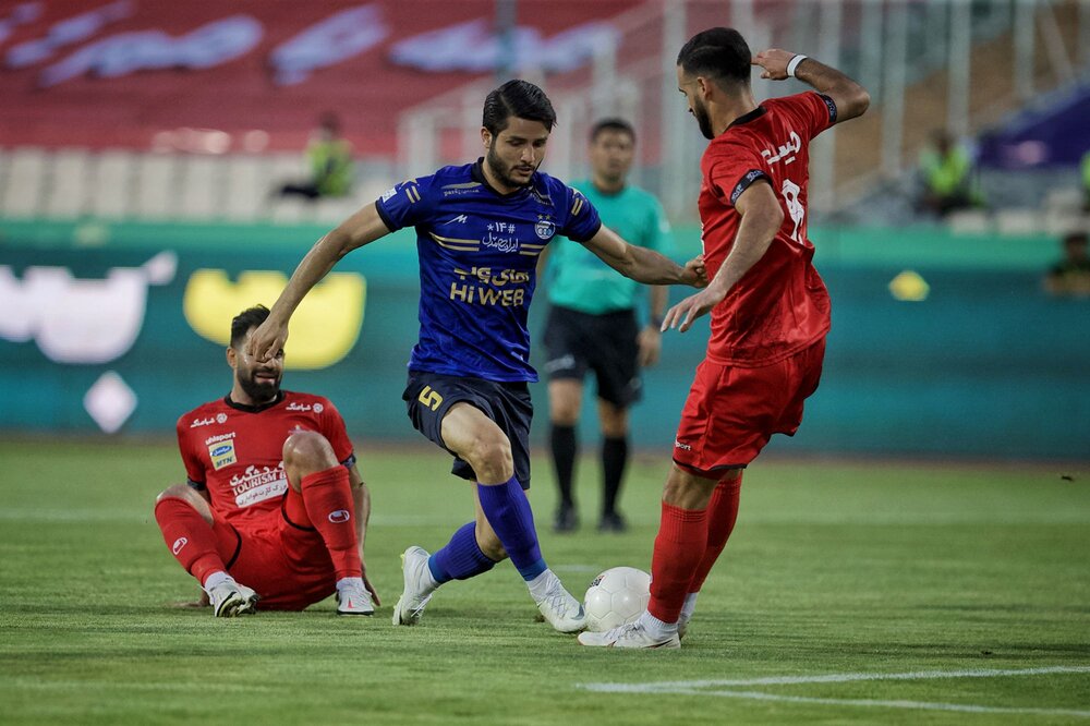 وضعیت نهایی مدافع استقلال پس از MRI مشخص می‌شود