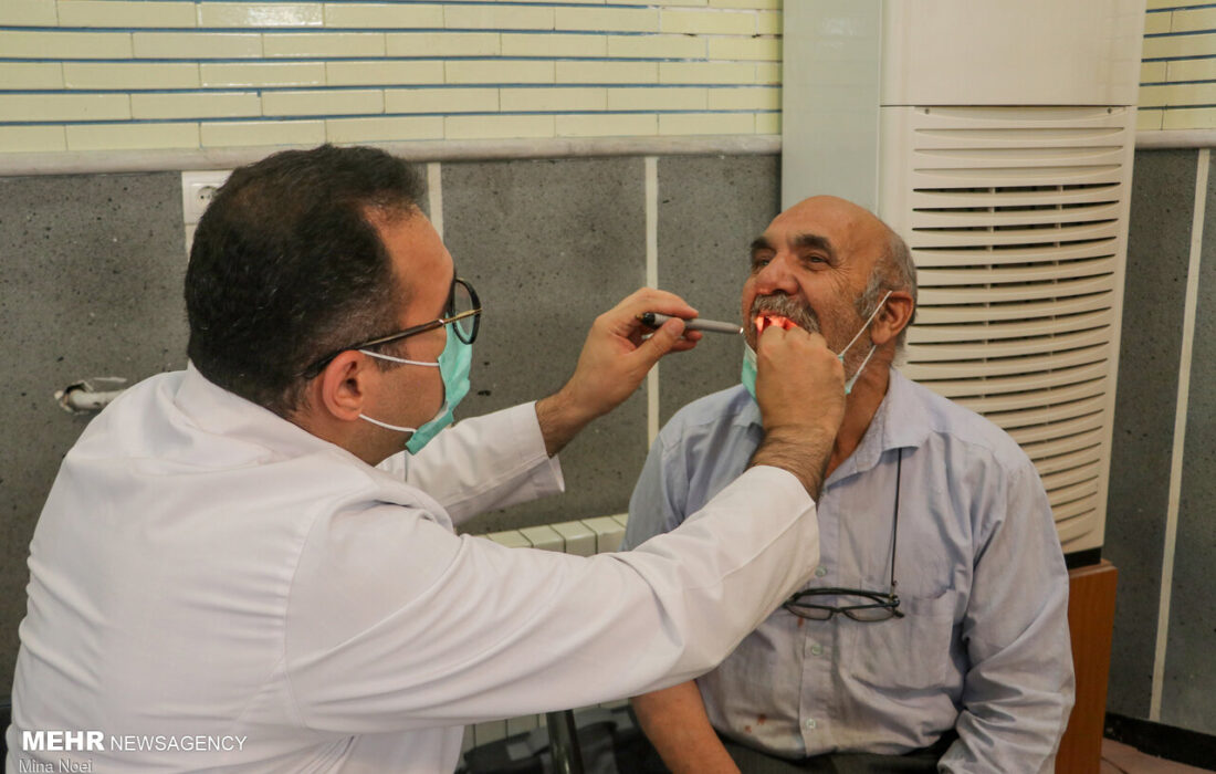 ویزیت رایگان افراد آسیب پذیر در جنوب تهران