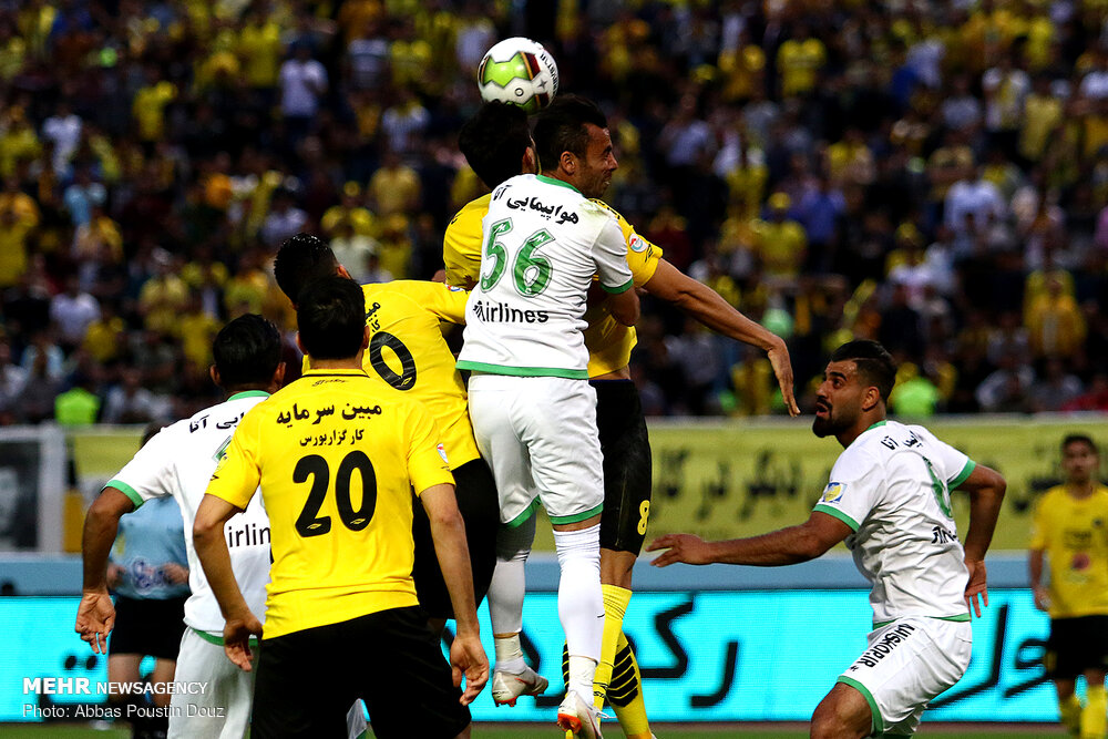 پیروزی سپاهان برابر قعرنشین/ ادامه رقابت سرخ و زرد در صدر جدول