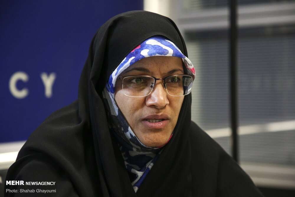 پیگیری علل حادثه واژگونی اتوبوس سرباز معلمان در مجلس