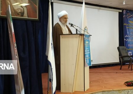 کولبری و بیکاری بعنوان دغدغه مردم باید برطرف شود