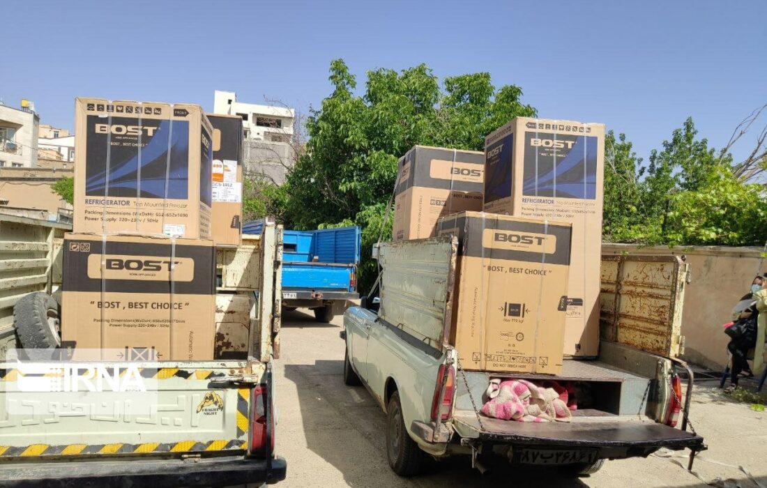 ۲۸ مورد جهیزیه به نوعروسان سقزی اهدا شد