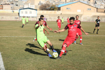 فوتبال/لیگ دسته سوم کشور در سنندج