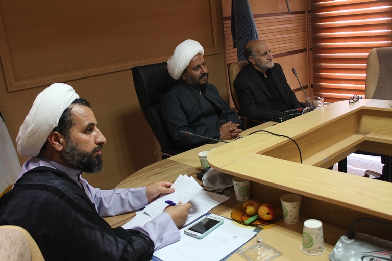 ترویج و تبلیغ فرهنگ اصیل اسلامی