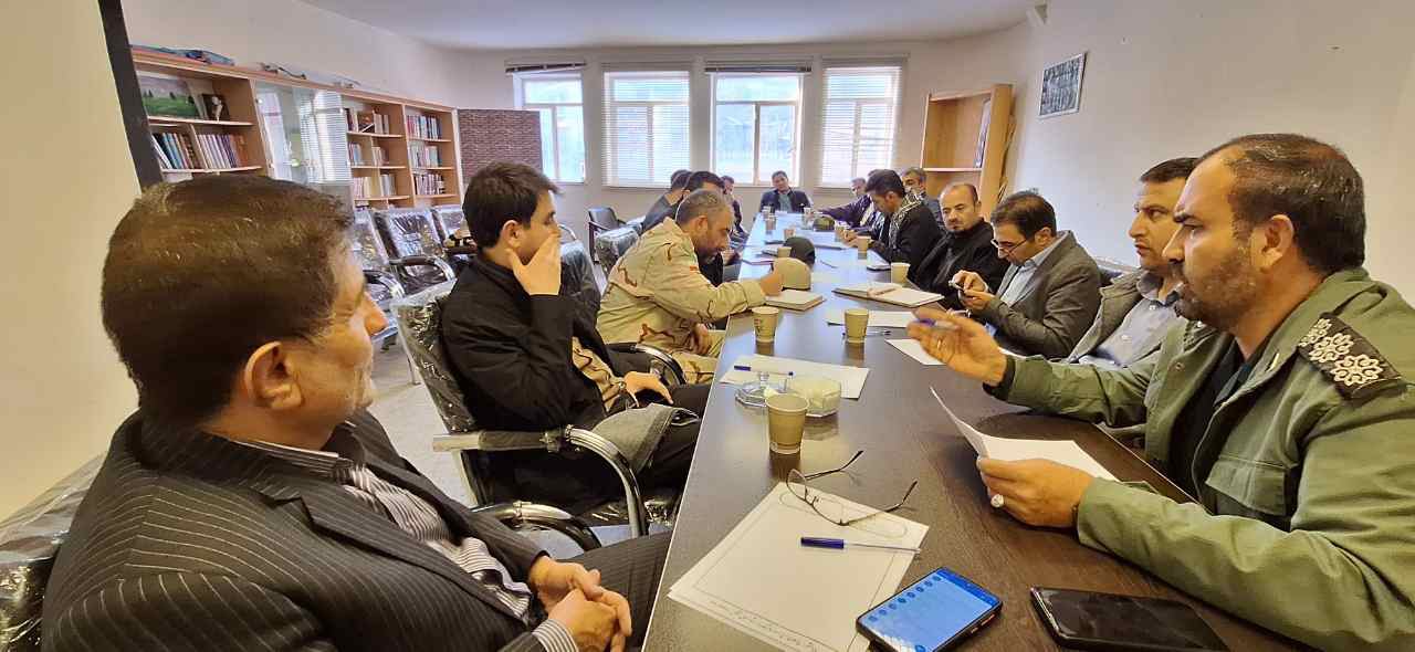 نشست خبری  اعضای تامین شهرستان پیرانشهربا حضور اصحاب رسانه