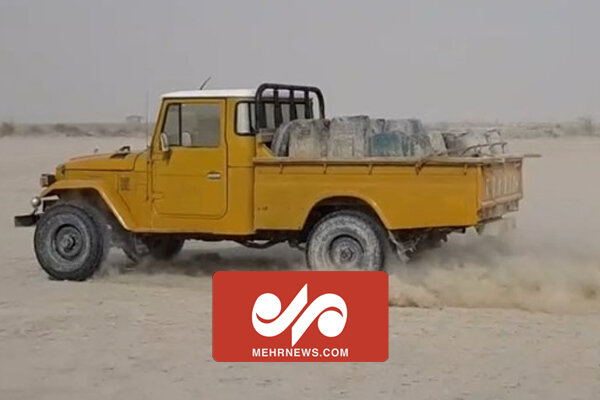 آتش گرفتن یک خودروی قاچاق سوخت‌ در سیستان و بلوچستان