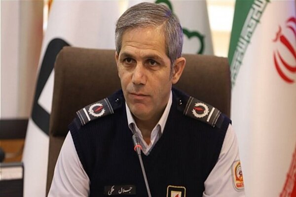 آتش‌سوزی در جاجرود؛ دود غلیظ شرق تهران ناشی از حریق فضای سبز و ضایعات
