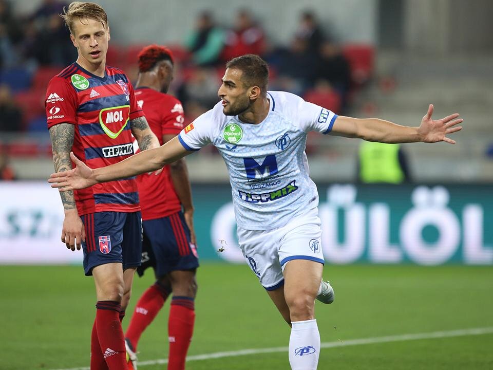 آخرین وضعیت مذاکره پرسپولیس با زاهدی و پیشنهادسنگین کنعانی زادگان