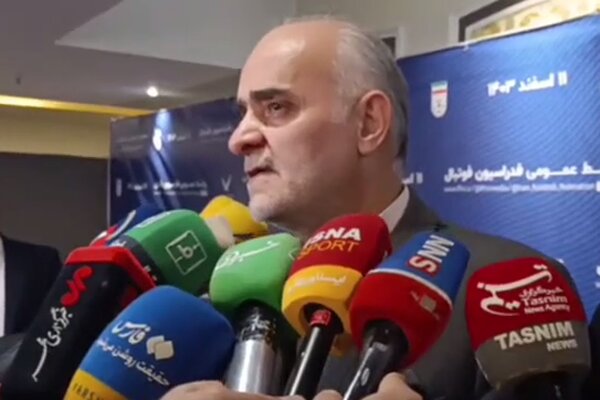 آخرین وضعیت هدایت تیم فوتبال امید؛ نبی: ظرف دو هفته آینده مشخص می شود
