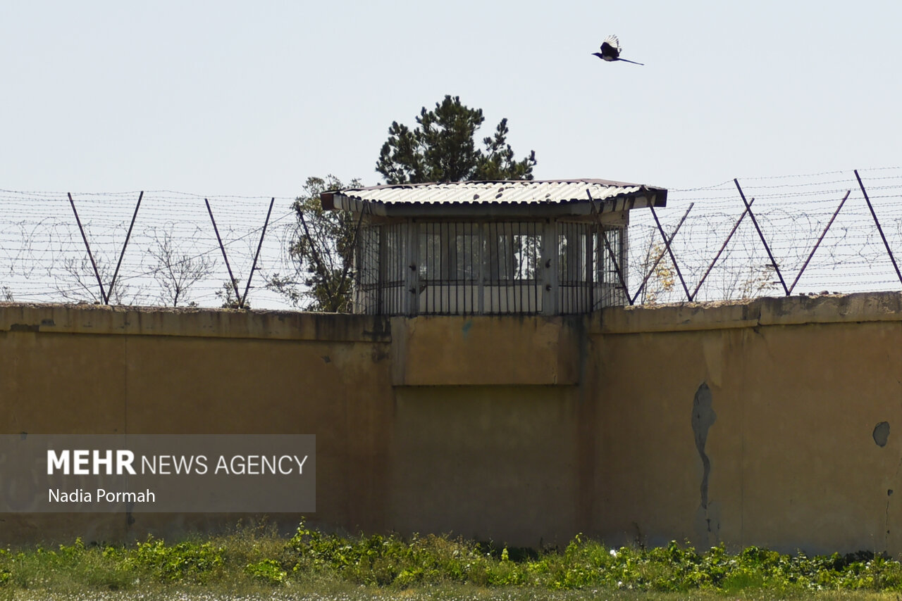 آزادی ۳۱۵ مددجو از زندان قزلحصار