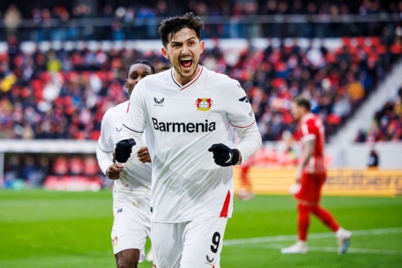 آزمون مثل ققنوس از خاکستر بلند شد/ نرفتن سردار به مارسیموهبت بود