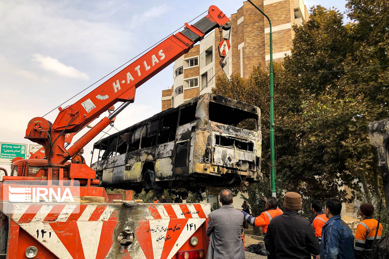 آسیب ۲۵ خودرو آتشنشانی شهر تهران/ارسال گزارش تخریب به دستگاه قضا