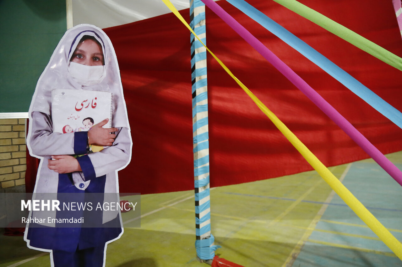 آسیب‌های آموزش مجازی به دانش آموزان/والدین در انتظار پایان اپیدمی