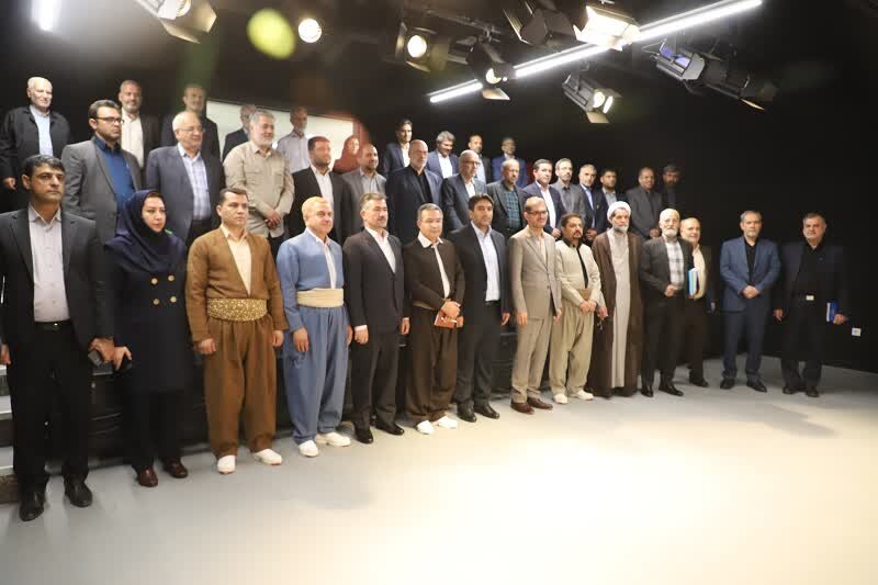 آغاز اجلاس مجمع مشورتی روسای شوراهای اسلامی مراکزاستان‌هادرسنندج