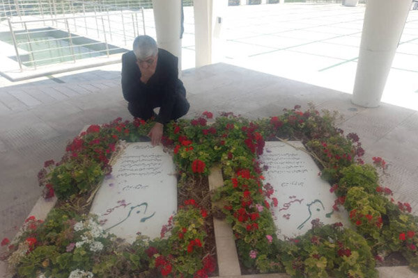 آغاز به کار کیومرث هاشمی در وزارت ورزش