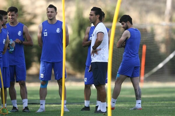 آغاز تمرین استقلال از ساعت ۱۱ در مجموعه انقلاب