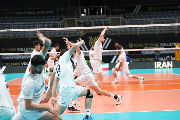 آغاز تمرین توپی والیبالیستها؛ کارخانه: سفر طولانی و سختی داشتیم